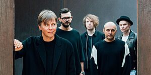 ВОСТОК Х СЕВЕРОЗАПАД