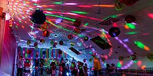 Школьная дискотека